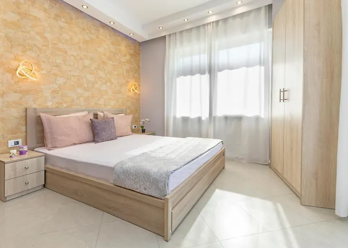 4. Sea View Luxury For 4 In Rhodes Centre! * Rhodes City